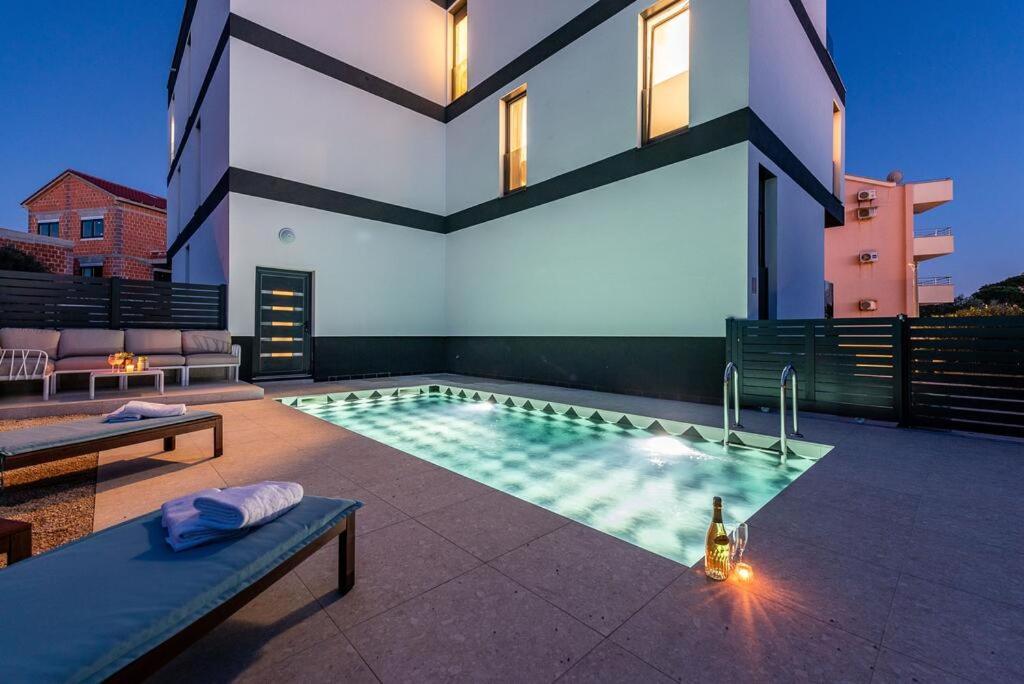 Apartments House Novel Новаля Екстер'єр фото