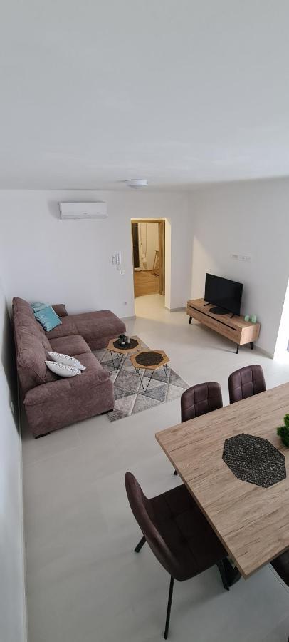 Apartments House Novel Новаля Екстер'єр фото