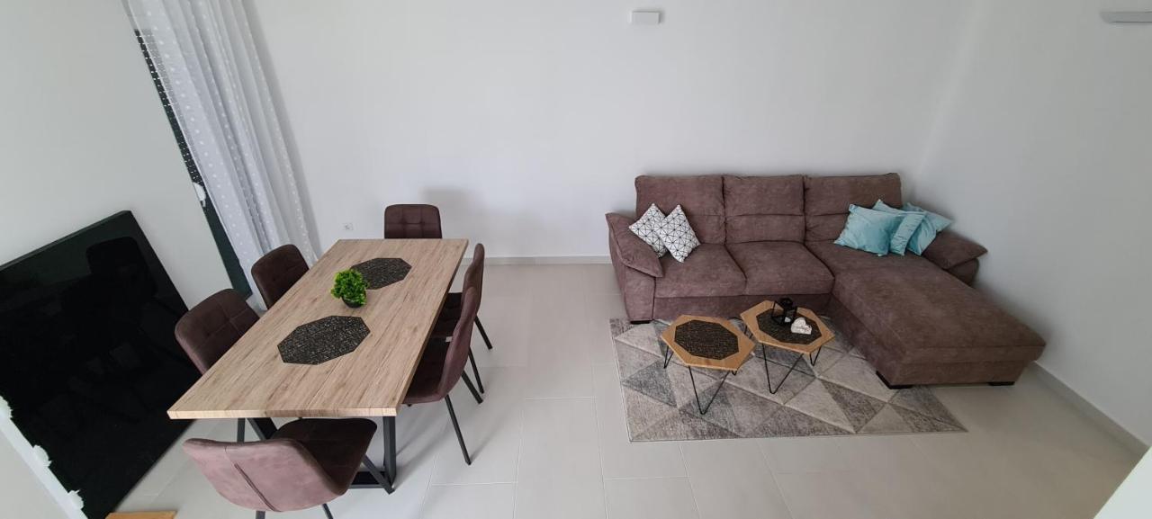 Apartments House Novel Новаля Екстер'єр фото