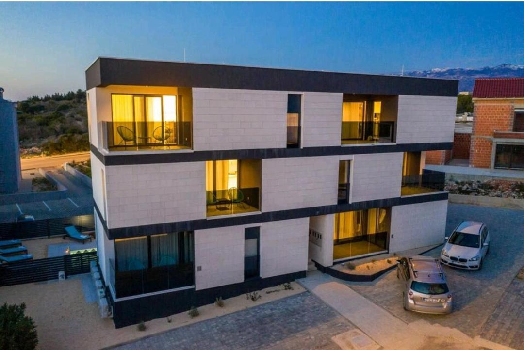 Apartments House Novel Новаля Екстер'єр фото